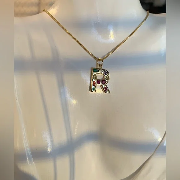 Letter “R” Pendant on Gold Colour Chain - Picture 4 of 4